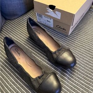 Clarks Collection Women's Black Flats
